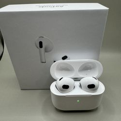 AirPods 3rd Gen ( Perfect Condition)