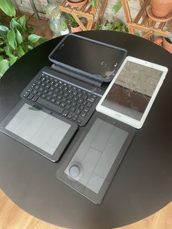 Damaged Tablets - UNTESTED - FOR PARTS