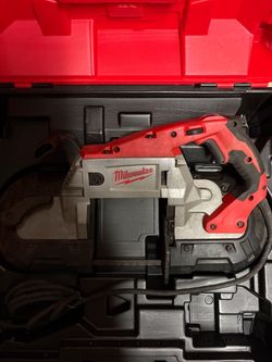 Milwaukee Deep Cut Band Saw 6232-20 - 11 Amp Corded - 5" × 5" Cut - With Hard Case - Works Perfect