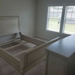 Antique bedroom set queen size