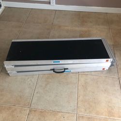 8 FT folding loading ramp