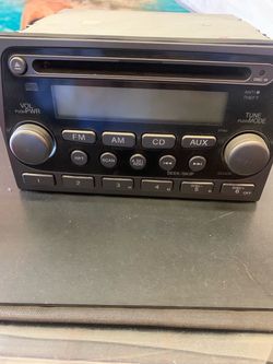 2004 Honda Element oem radio
