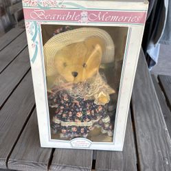 Bearable Memories,bear