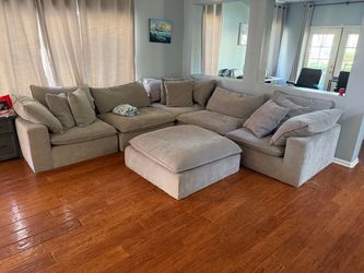 Sectional sofa
