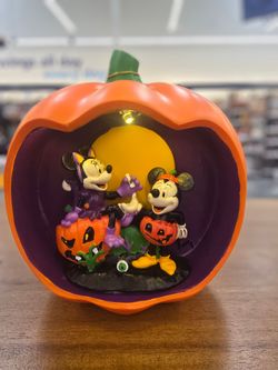 🎃 Disney Mickey Mouse Light Up Pumpkin Figurine 🎃