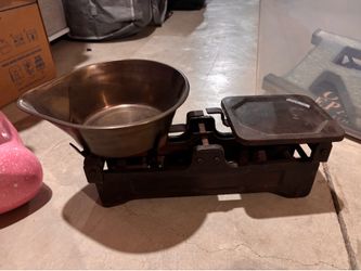 Decorative Scale