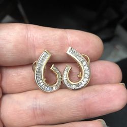14k Yellow Gold Diamond Earrings (1130221)