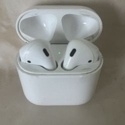 Original Apple AirPods 2nd Gen Earphones + Charging Case