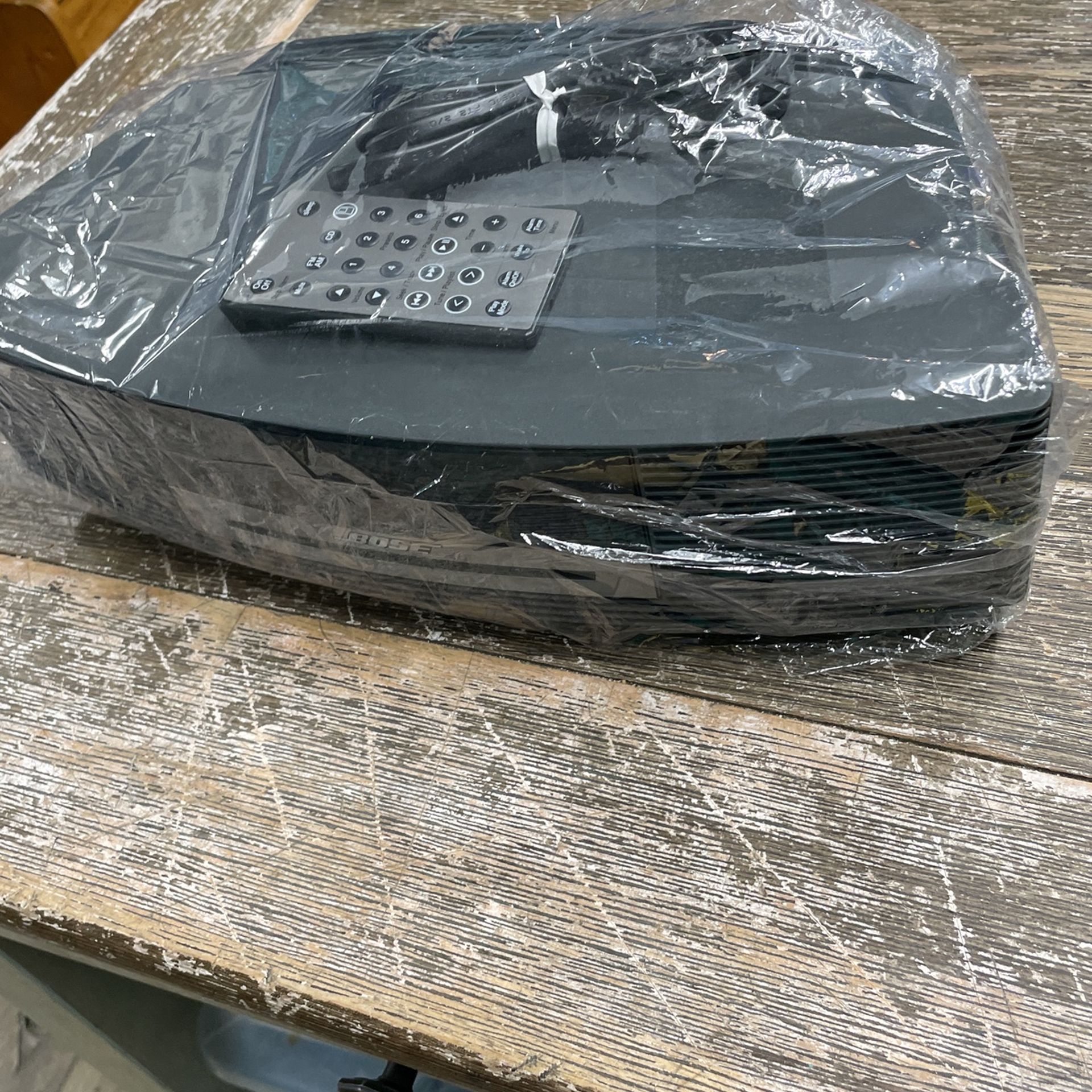 Bose Wave Radio Cd Player W/ Remote $220