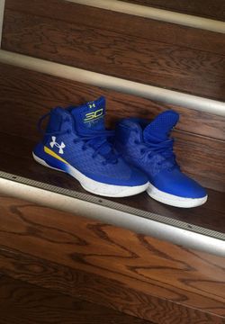 Under armor shoes