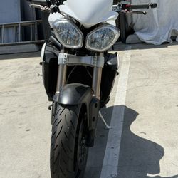 2014 Triumph Speed Triple 1050