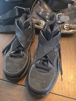 Nike High-Top Sneakers Black size 9