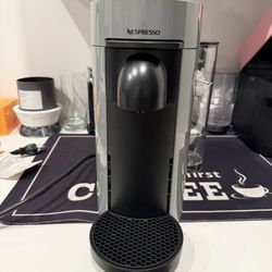 Nespresso ® by De'Longhi ® Grey VertuoPlus Coffee