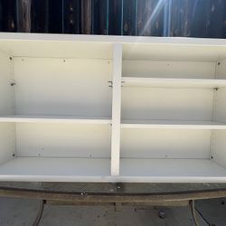 White Shelf