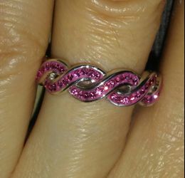 Brand New Stunning Sterling Silver Pink Swarovski Crystal Ring!
