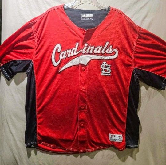 St.Louis Cardinals 2XL Gear, Red Cards Jersey, and Majestic Postseason, Gray Hooded Sweatshirt , Take BOTH for$60 or Individual Prices Below
