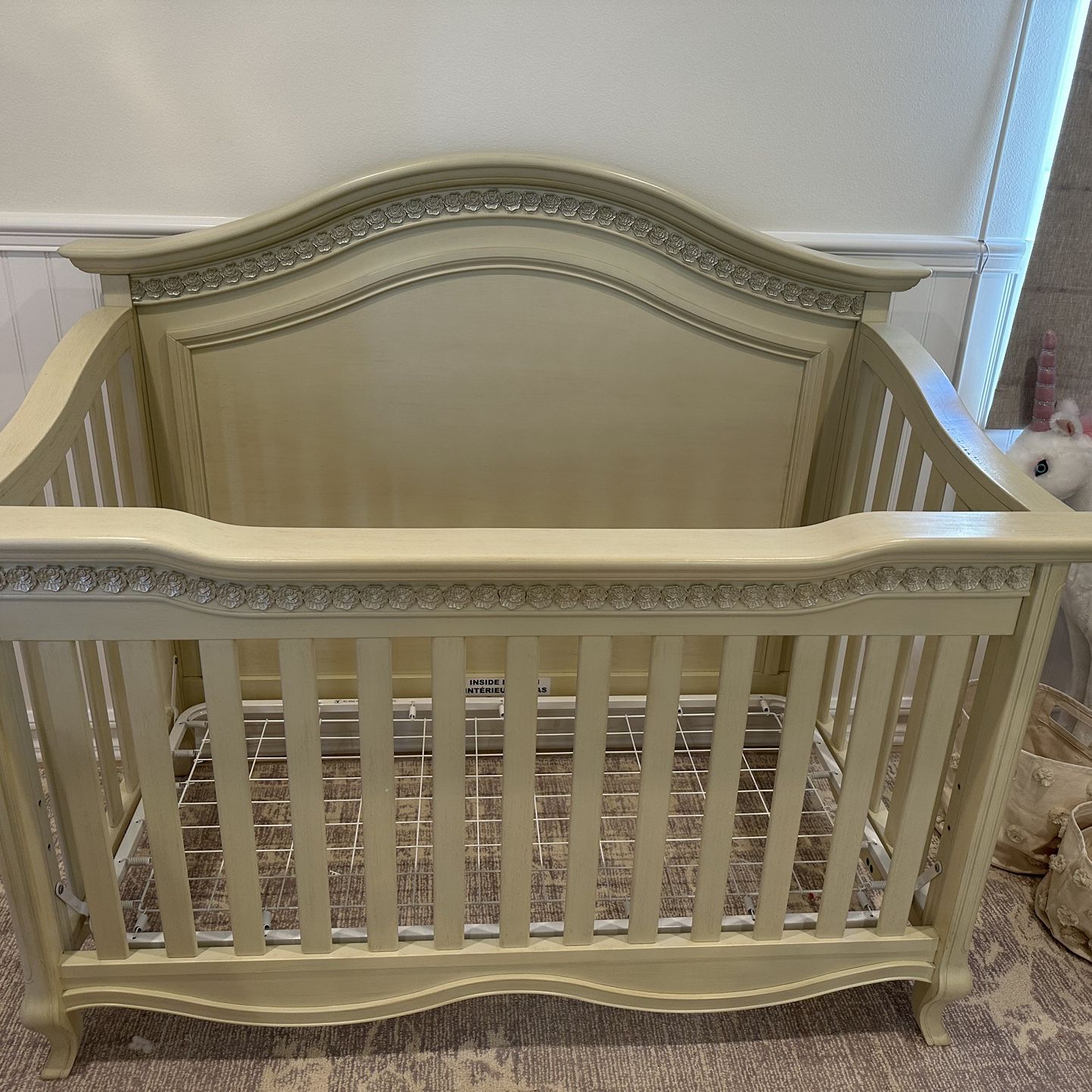 Bel Amore Crib/Toddler Bed