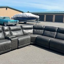 Sectional Couch 