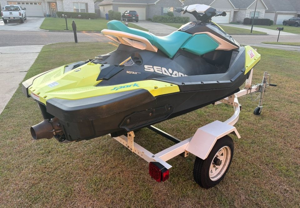 2018 Seadoo Spark JetSki  Only 67 hours! Garage Kept 