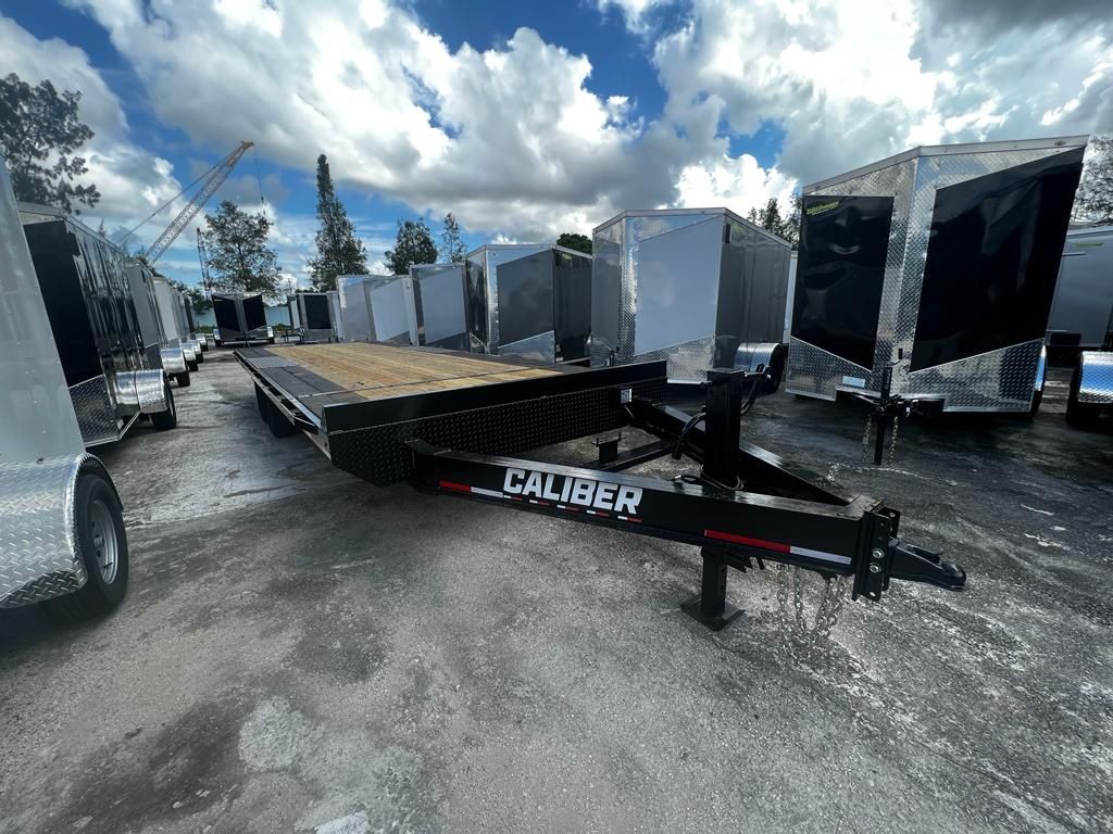 Flatbed 24ft | 7k Axles | Slide In Ramps | Spare Tire Mount