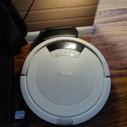 Shark Smart Vacuum