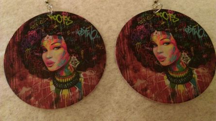 WOODEN EARRINGS