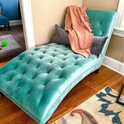 Comfy Chaise Sofa 
