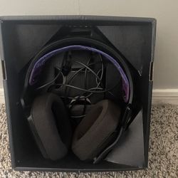 Logitech G535 Light speed Wireless gaming headset