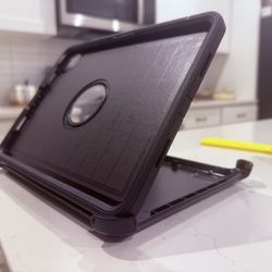 iPad Pro Otter Box - 11”