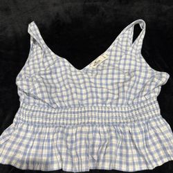 HOLLISTER size small shirt
