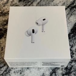 Apple AirPods Pro 2nd Generation With MagSafe Charging Case 