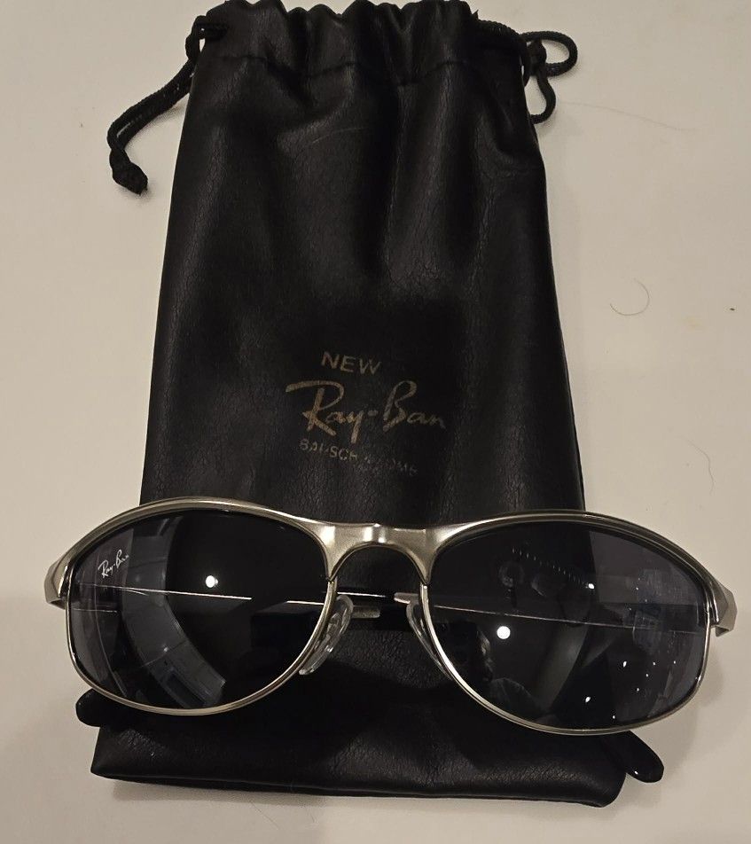 Bausch & Lomb The "Sidestreet" (Ray-Ban W2848)