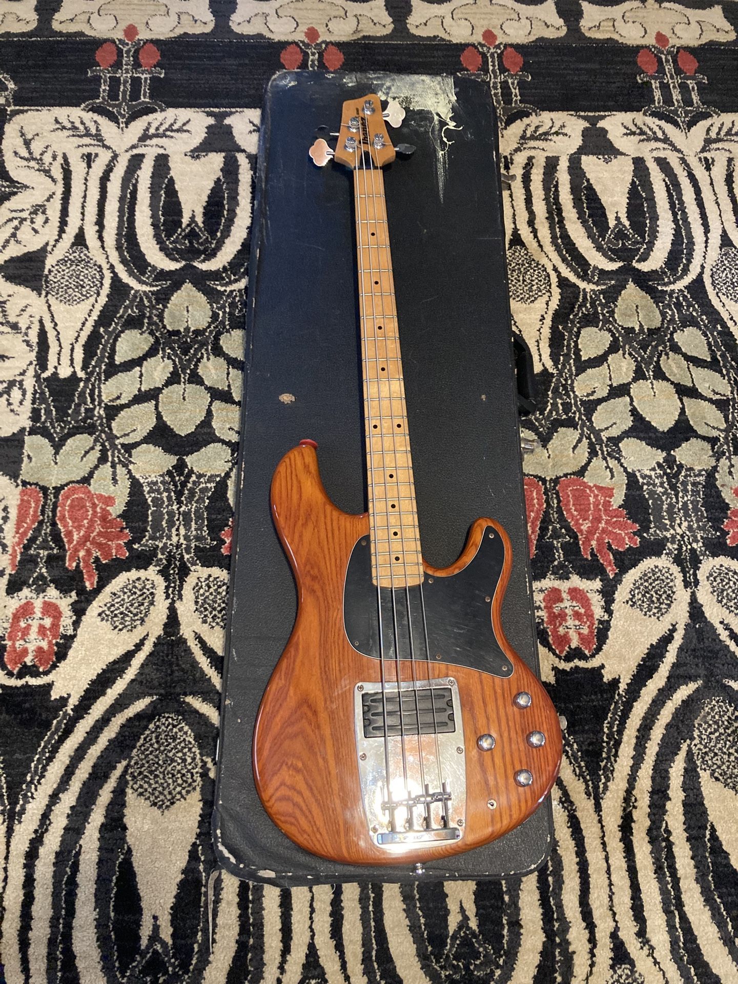 1994 Ibanez ATK300 Bass Guitar