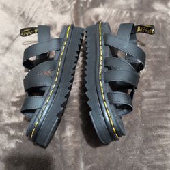 Doc martens sandals