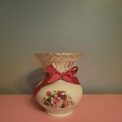 Rose Vintage Vase