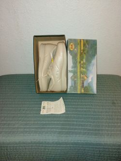 New SAS Walking Shoes