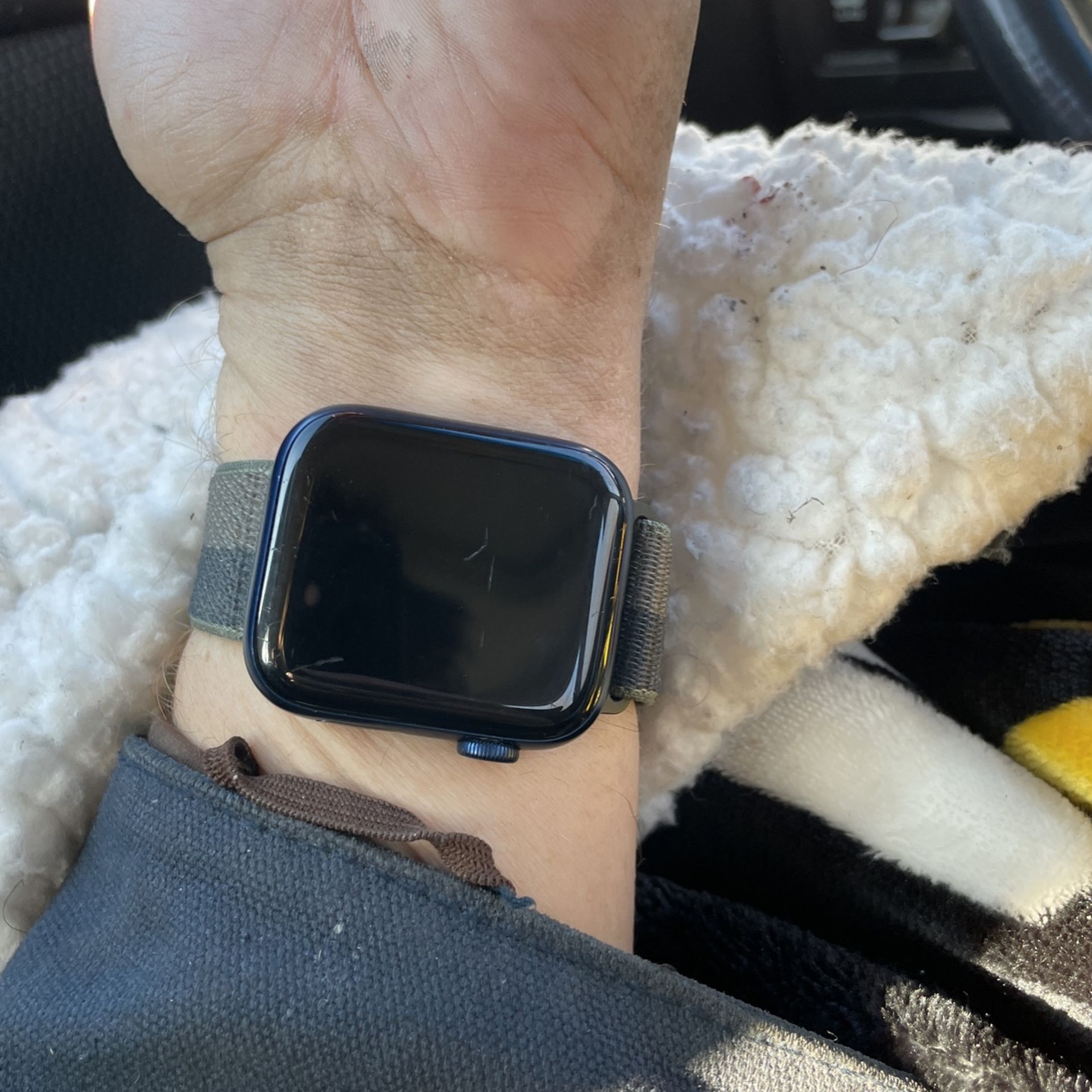 Series 6 Apple Watch 44 Mm
