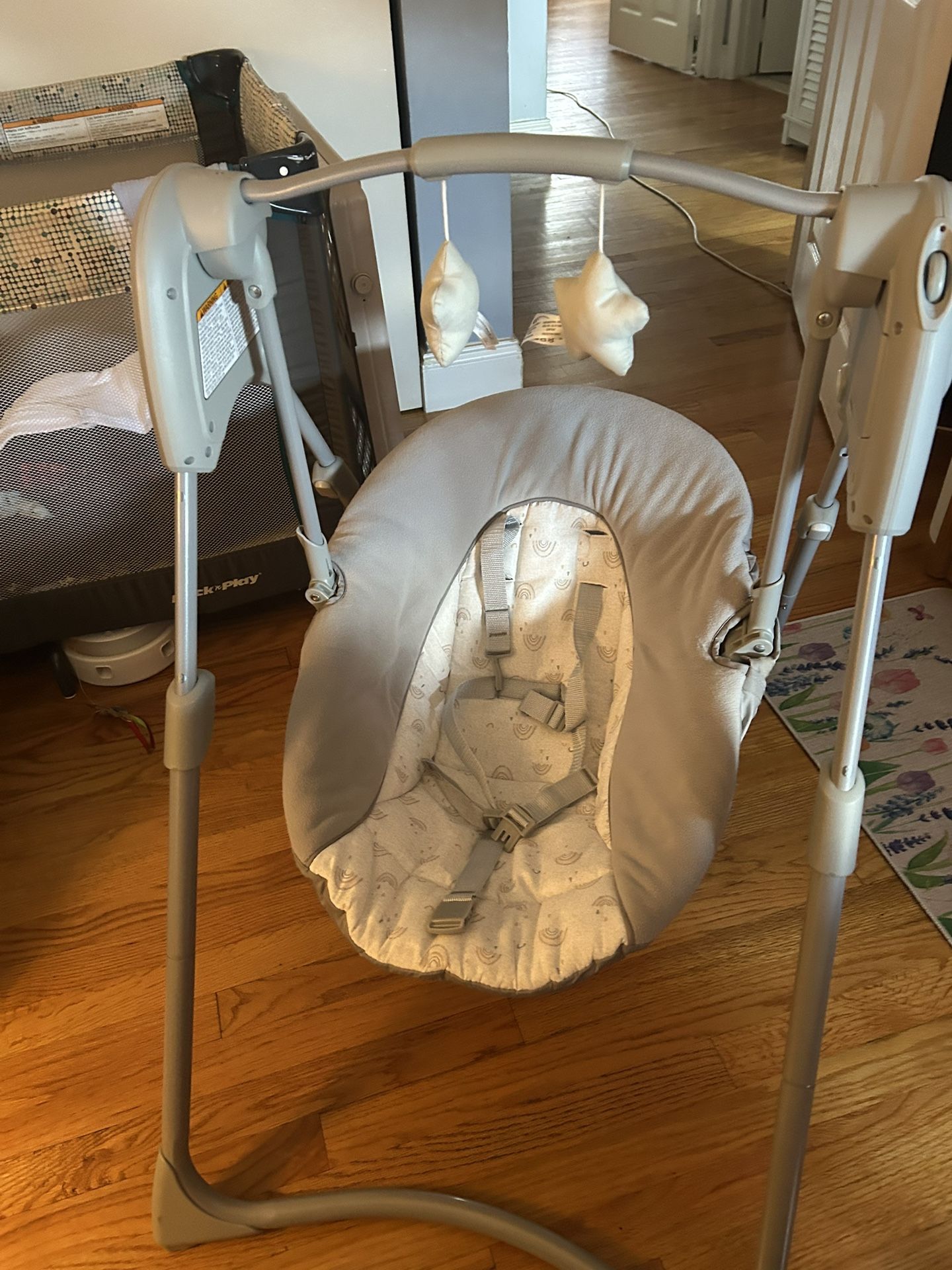 Graco Baby Swing