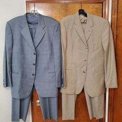 Mens 9 Italian Suits, 3 Jackets, 8 Pants . Size 44 Regular 
