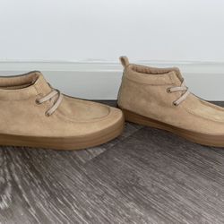 Women’s Moccasin Style Shoes