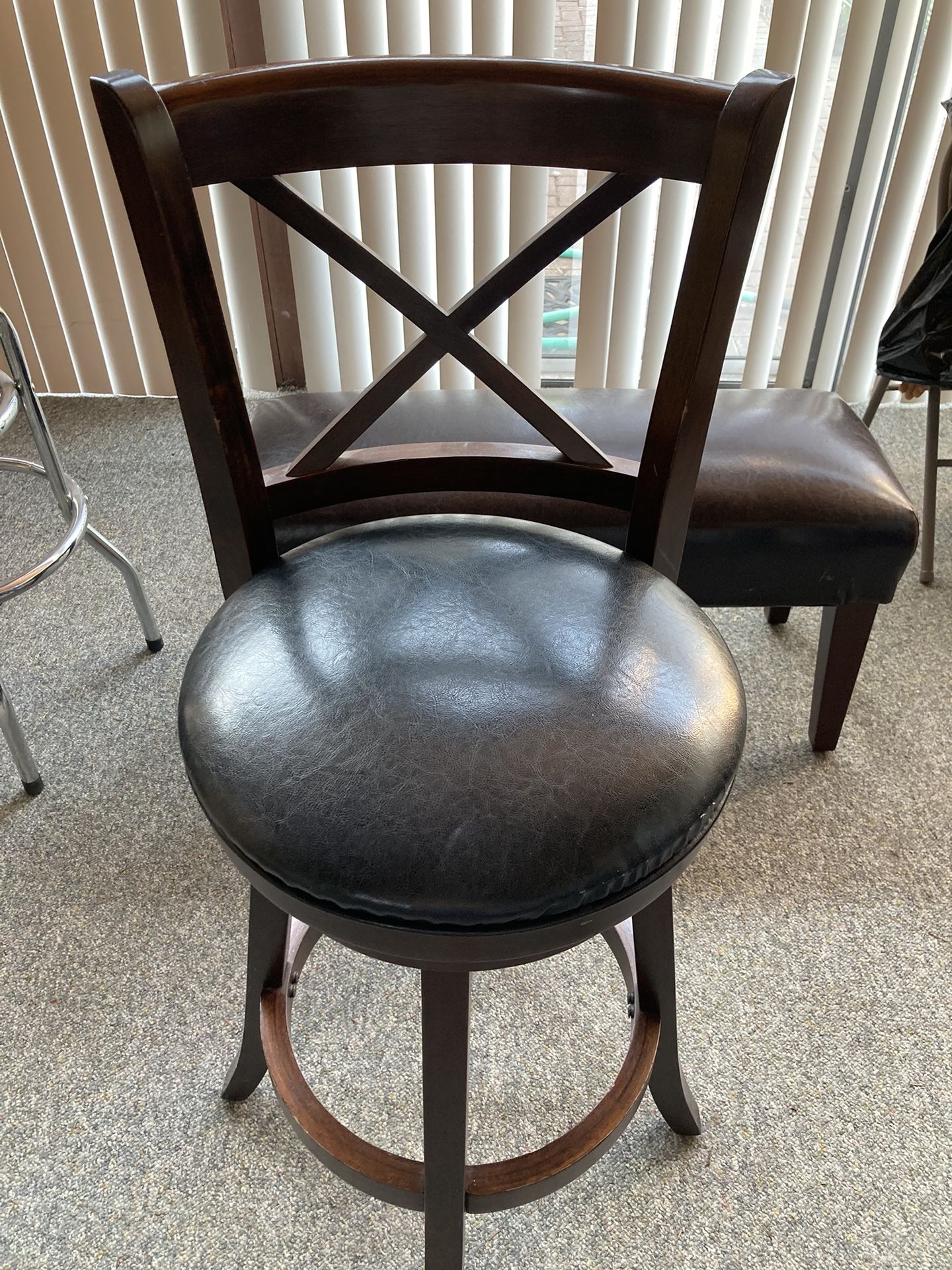 Barstool