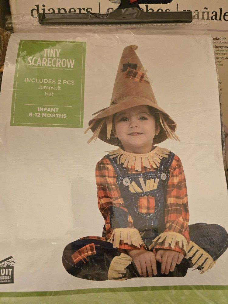 Tiny Scarecrow Halloween costume