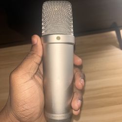 Rode NT1 Mic