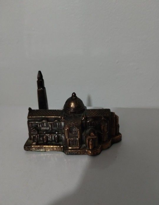 VINTAGE COPPER FIGURINE - PAPERWEIGHT 4"×3"