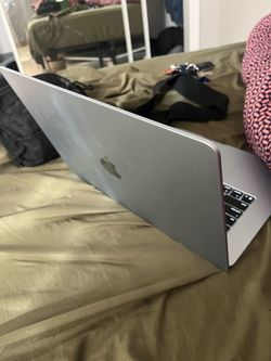 2025 MacBook