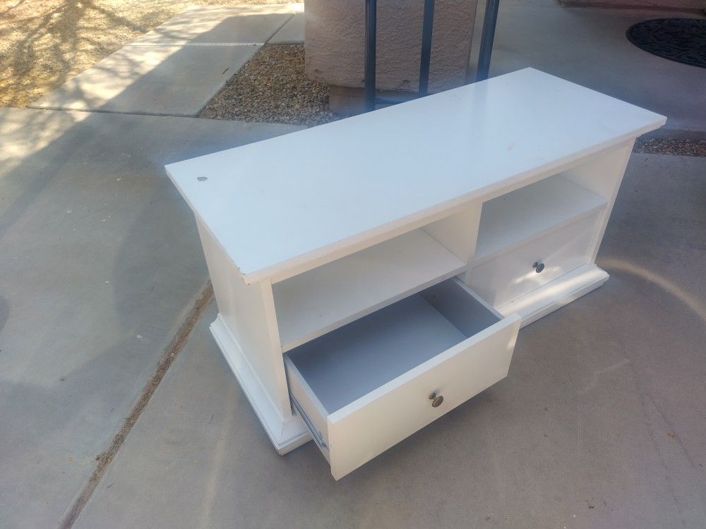 End Of Bed Storage And Seat.