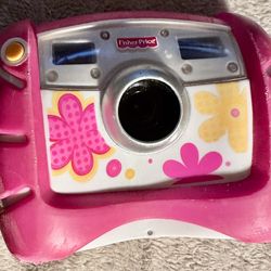 *Fisher-Price Kid-Tough digital camera w/ pink floral design. Built to be durable & survive drops, designed for young children.