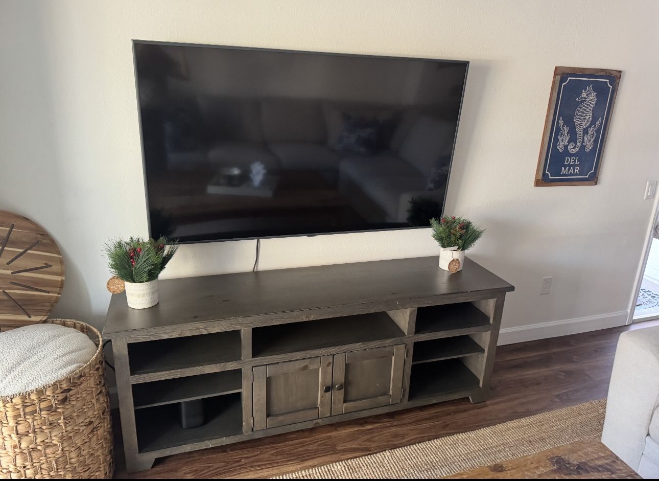 Moving Sale- Bedroom Furniture Set