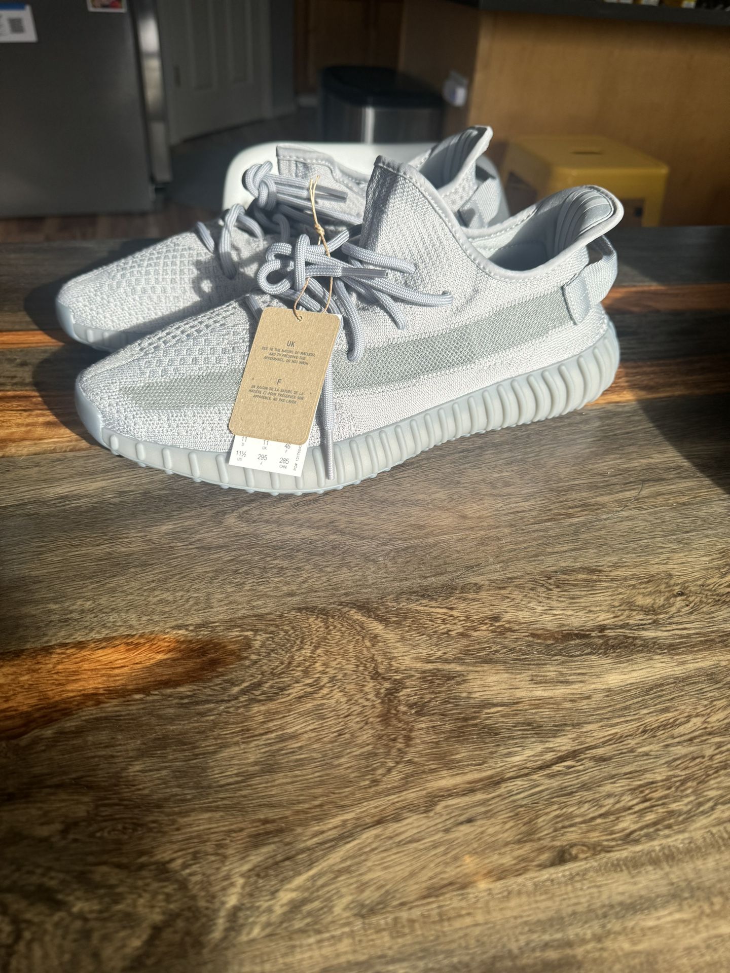 Yeezy 350 V2 Steel Grey Size 11.5