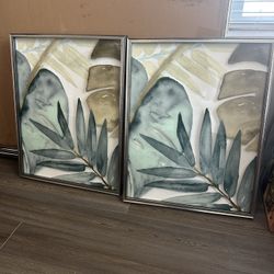 Set of 2 pictures for home decor